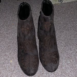 grey embroidered boots